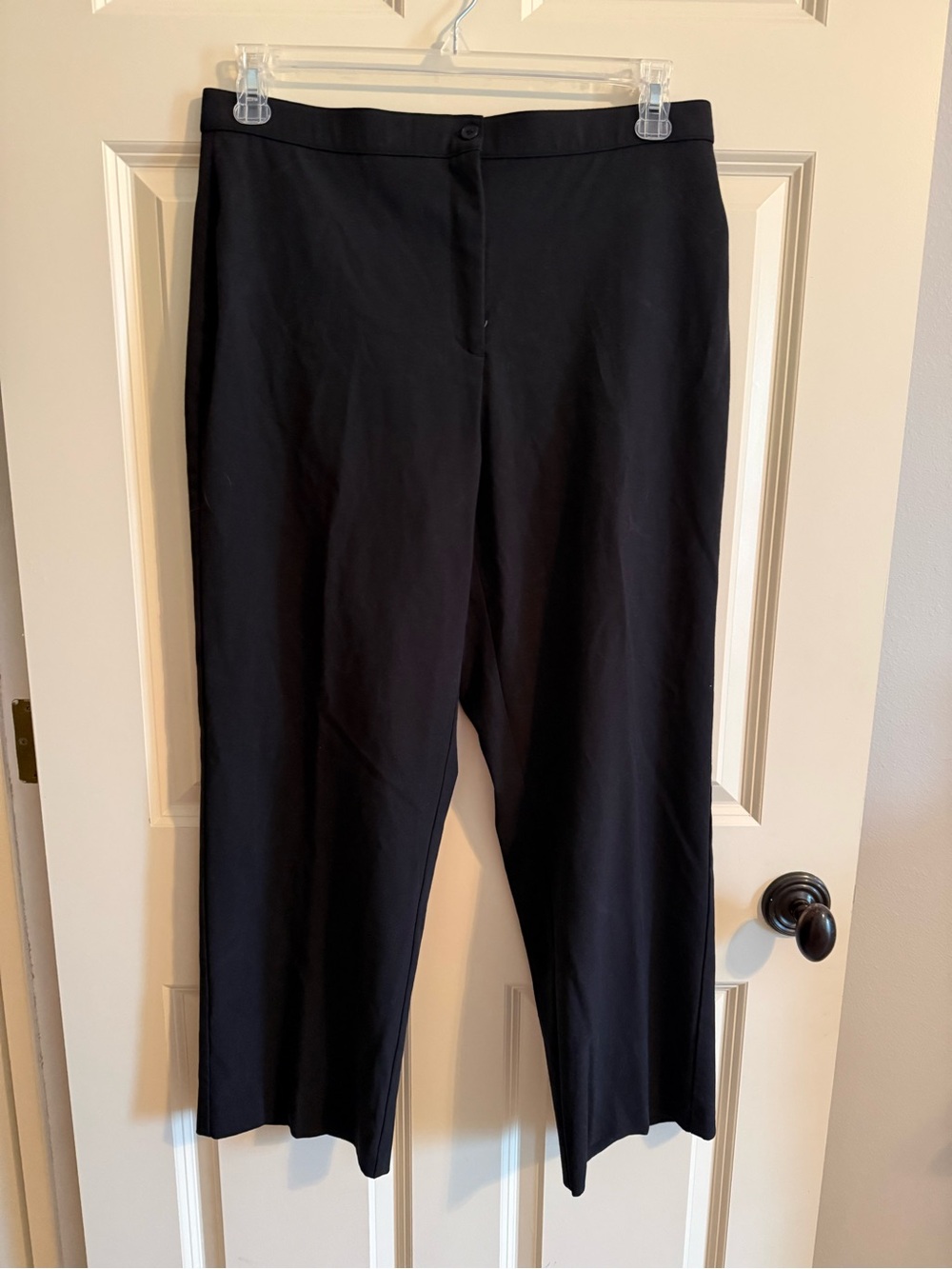 Women’s Black Trousers (100)